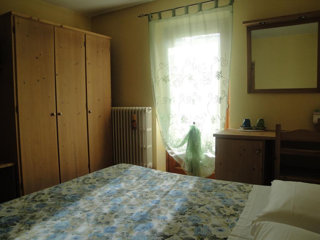 Hotel Viola Вальдидентро Экстерьер фото